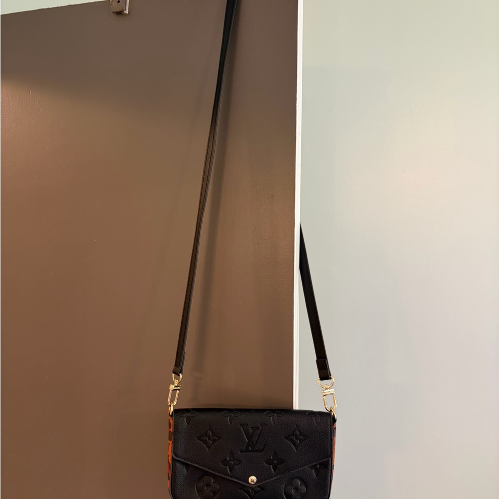 Beautiful Inspired Wild at Heart Crossbody Purse